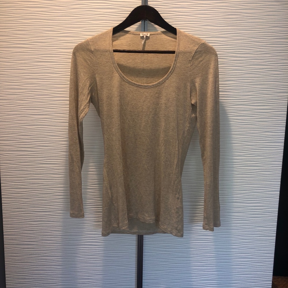Splendid Rayon Long Sleeved Tee size small